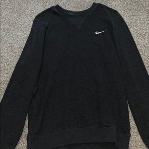 Medium nike golf sweater.
